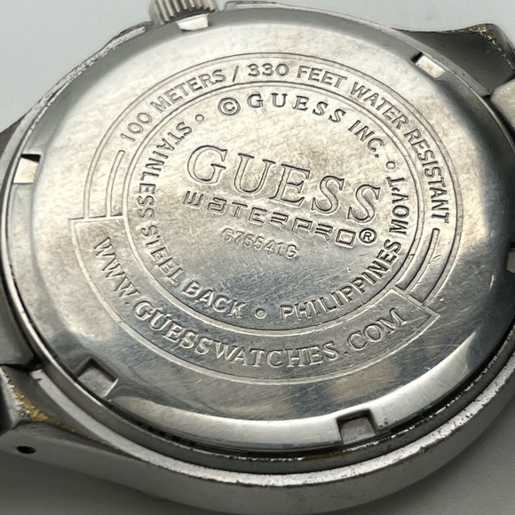 Guess Unisex Waterpro Indiglo Silver and Blue Watch Working - Picture 9 of 9